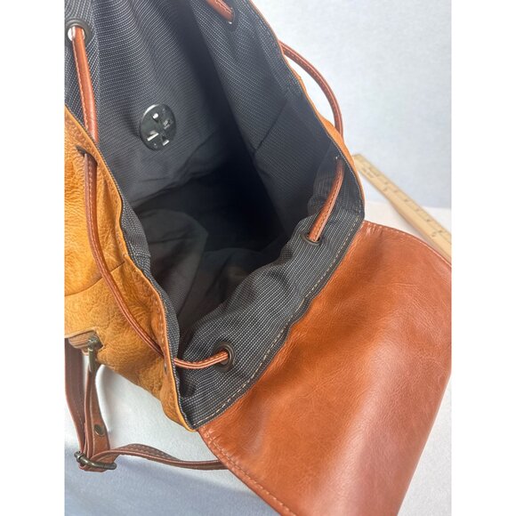 Vintage Italian Leather Backpack Brass Hardware Lots of Pockets Drawstring - Picture 5 of 16